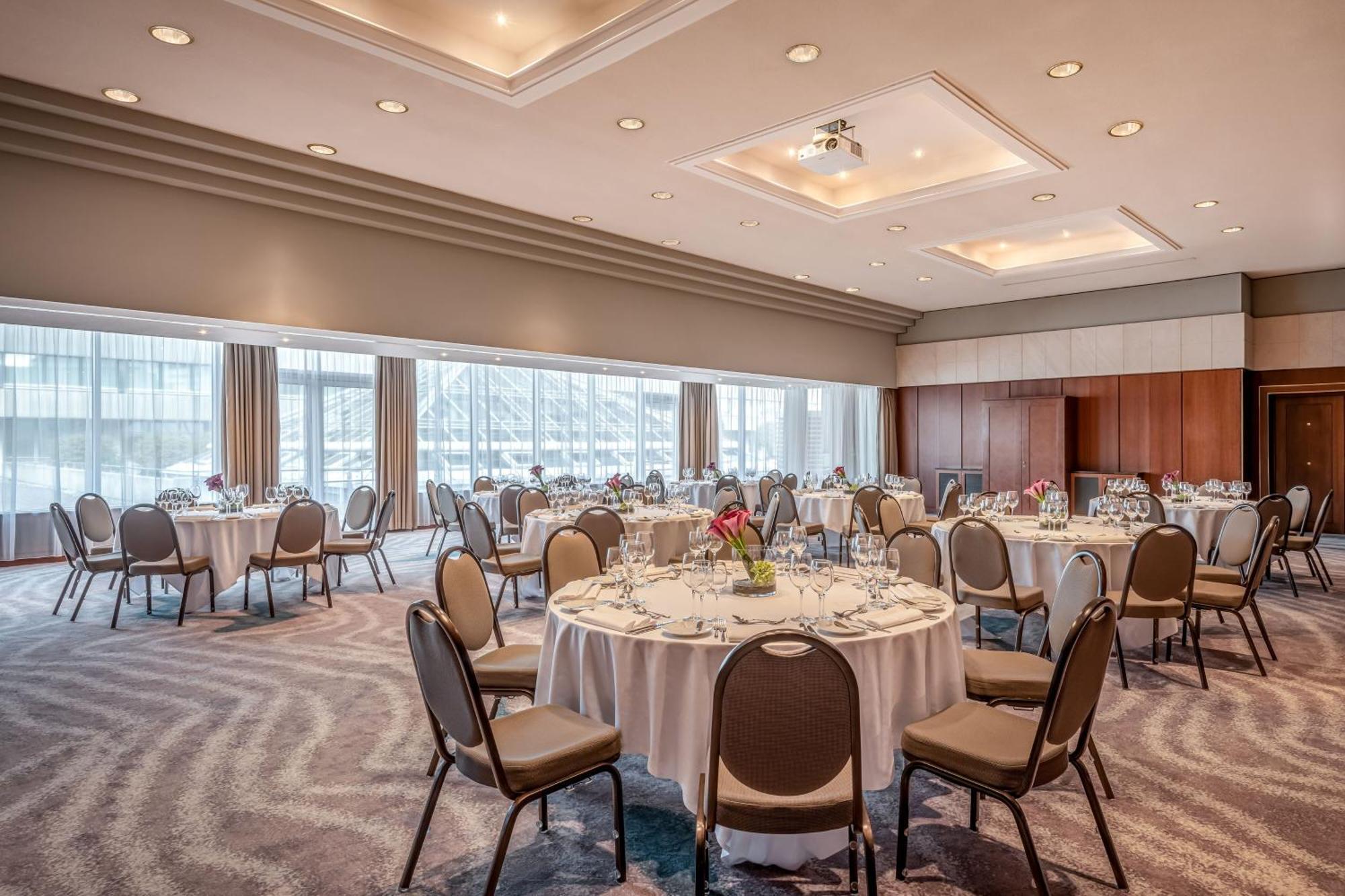 The Westin Grand Munich Hotel Exterior photo The ballroom
